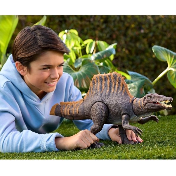 JW Rebirth Spinosaurus, Tail Thrasher