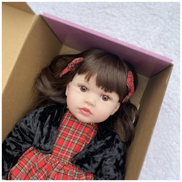 Muñeca Reborn Lily en Rojo (Algodón 60 cm)