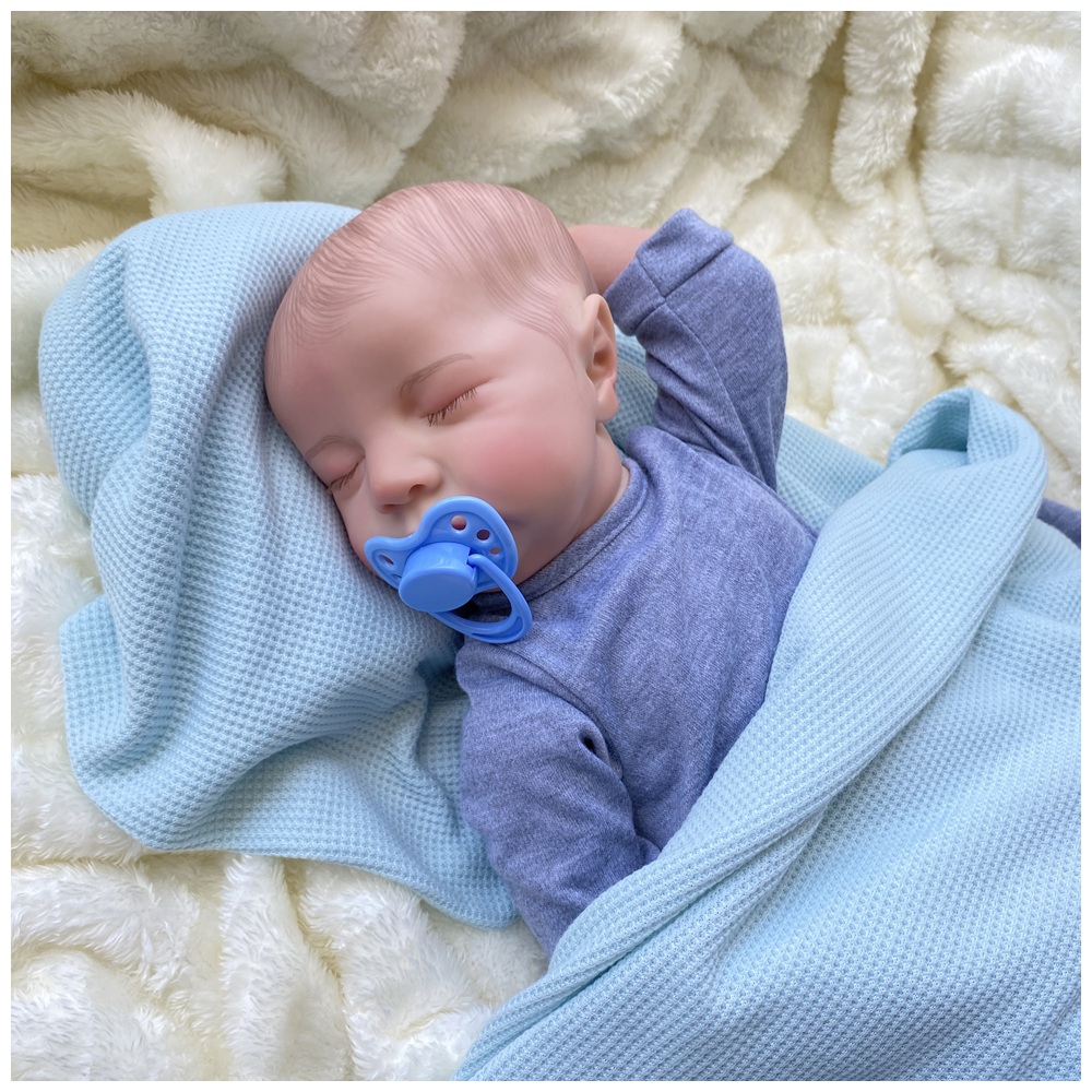 Bebe Reborn Levi Recién Nacido Vinilo 45 cm Bebe Reborn Levi Recién Nacido Vinilo 45 cm